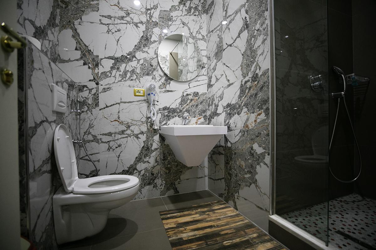 Hotel Lotus Tirana photo 3
