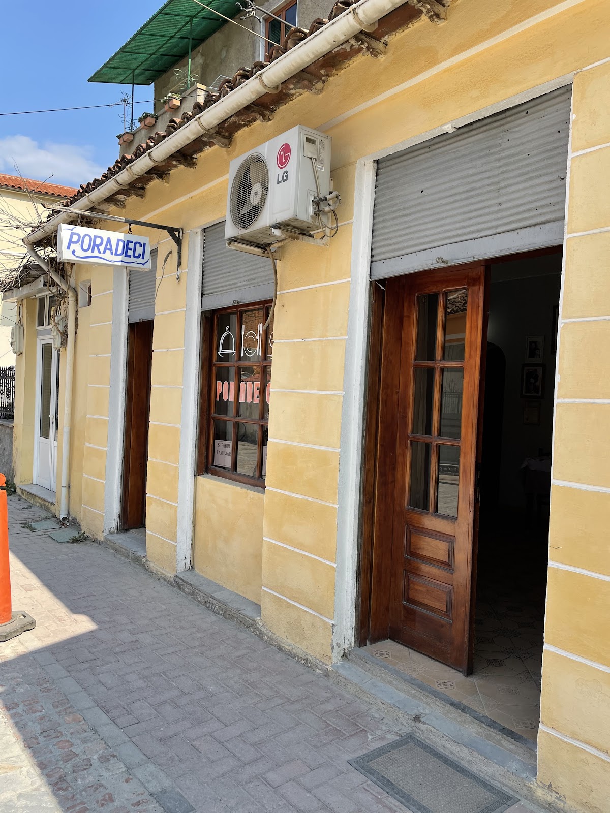 Restorant Poradeci