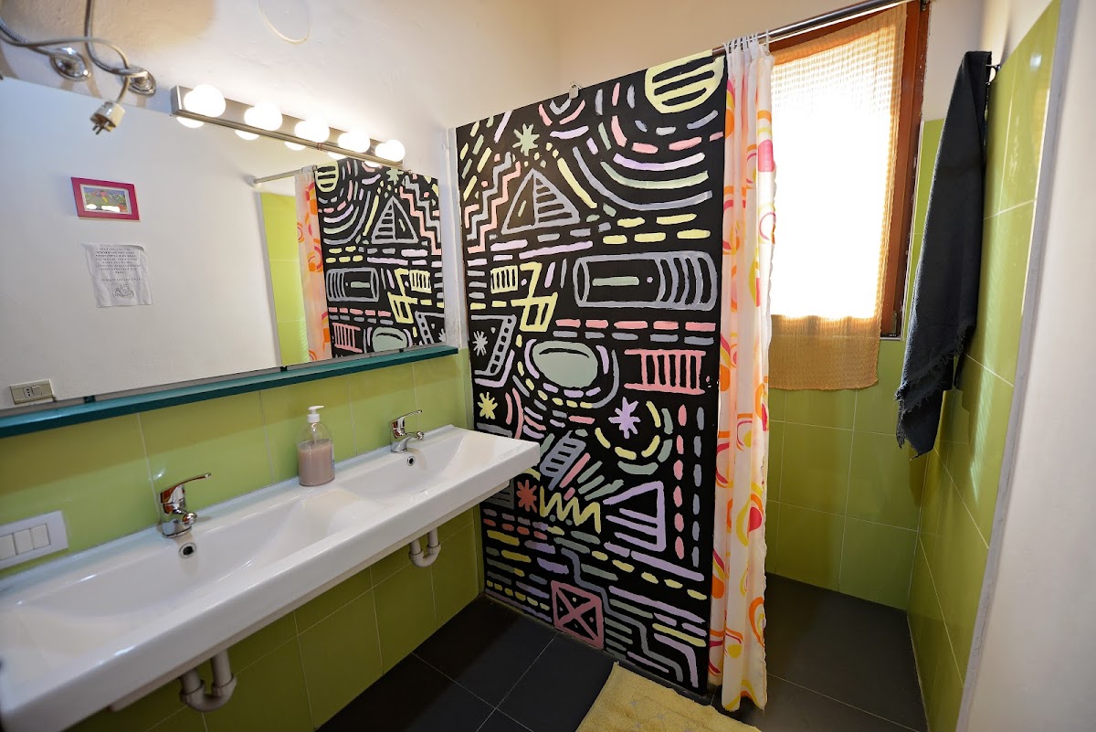 Shkodra Backpackers Hostel - Mi casa es Tu casa photo 3