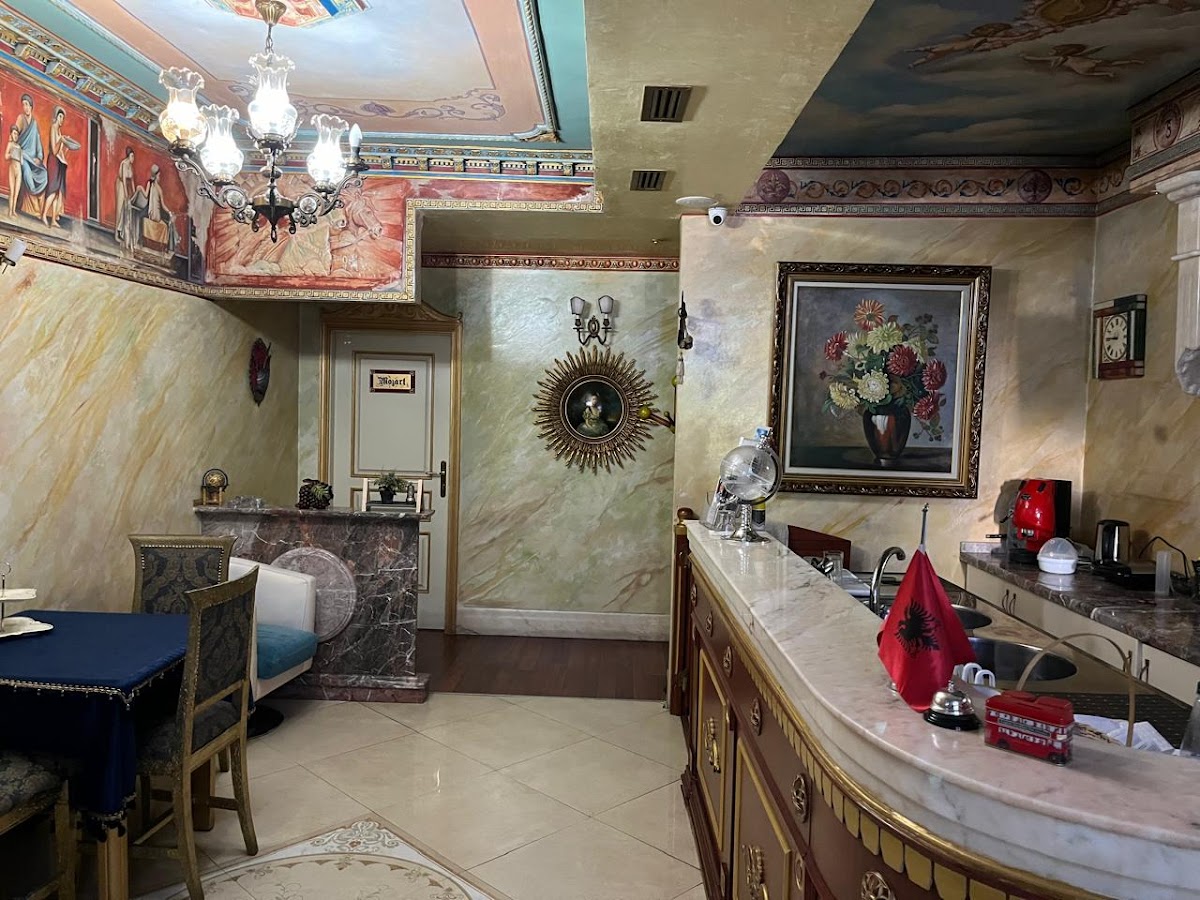 Hotel Boutique Vila Fernando, Tirana photo 3