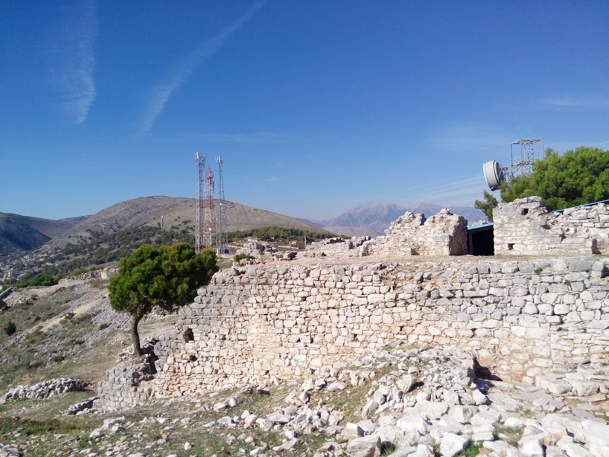 Hasan Tahsini Monument photo 3