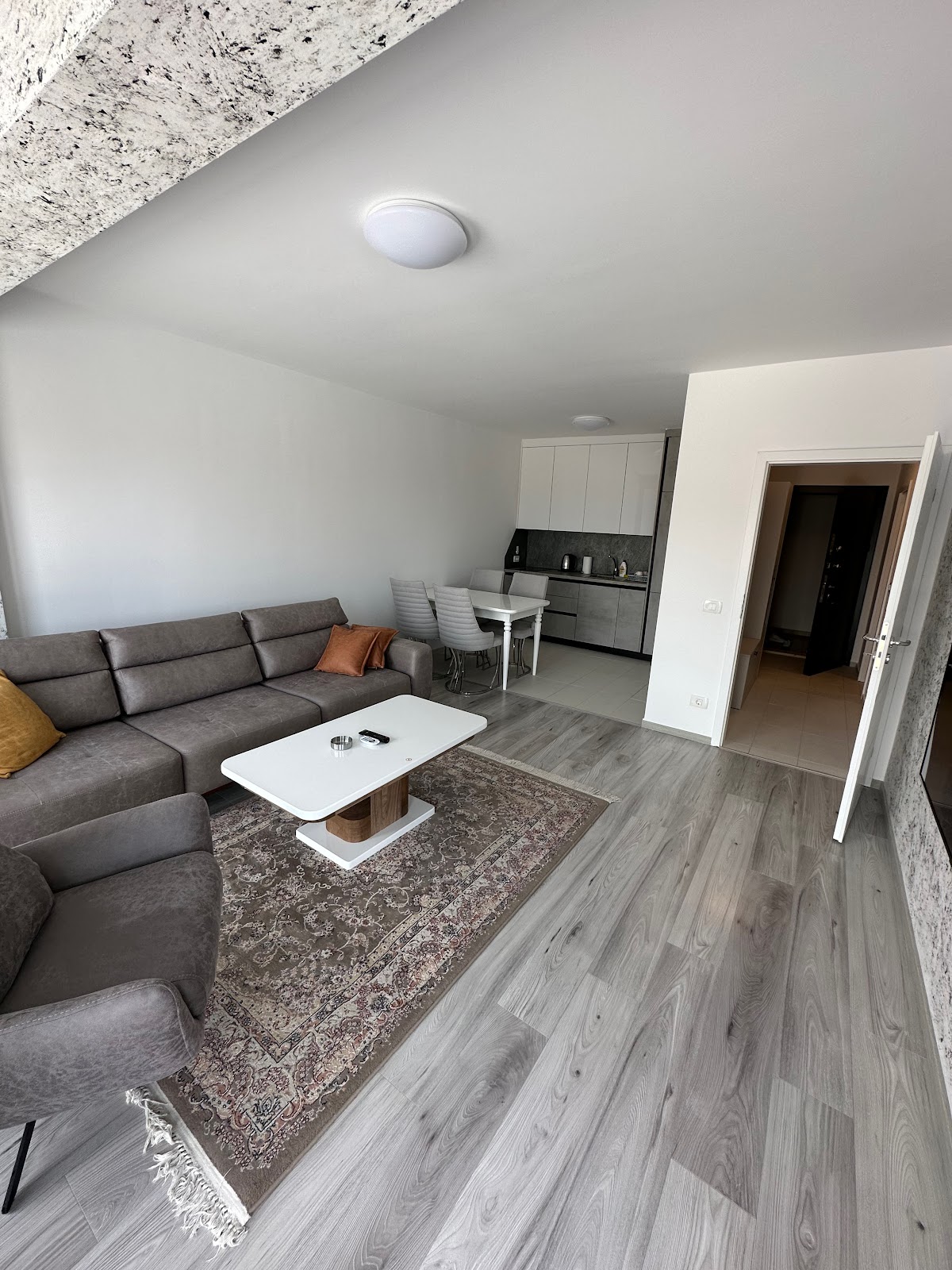 BesTer Apartment photo 5