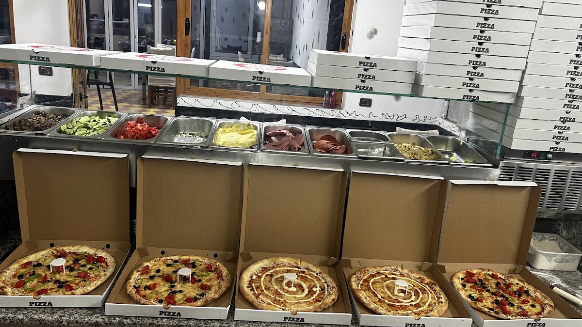 Street Pizza