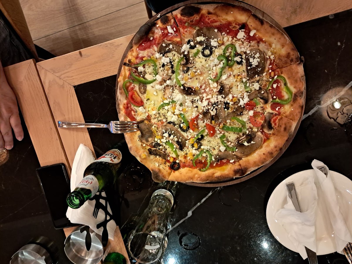 Casa di pizza photo 3