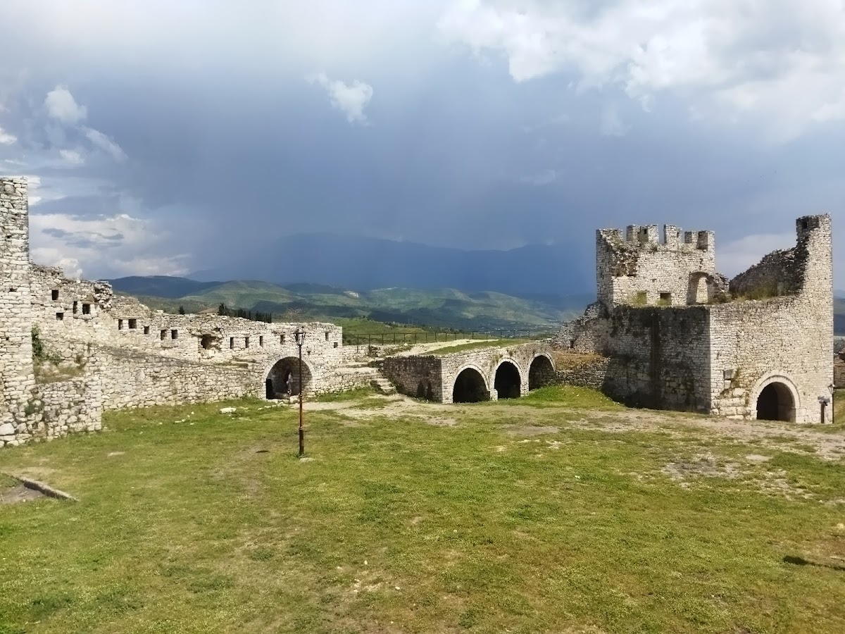 Berat Castle photo 3