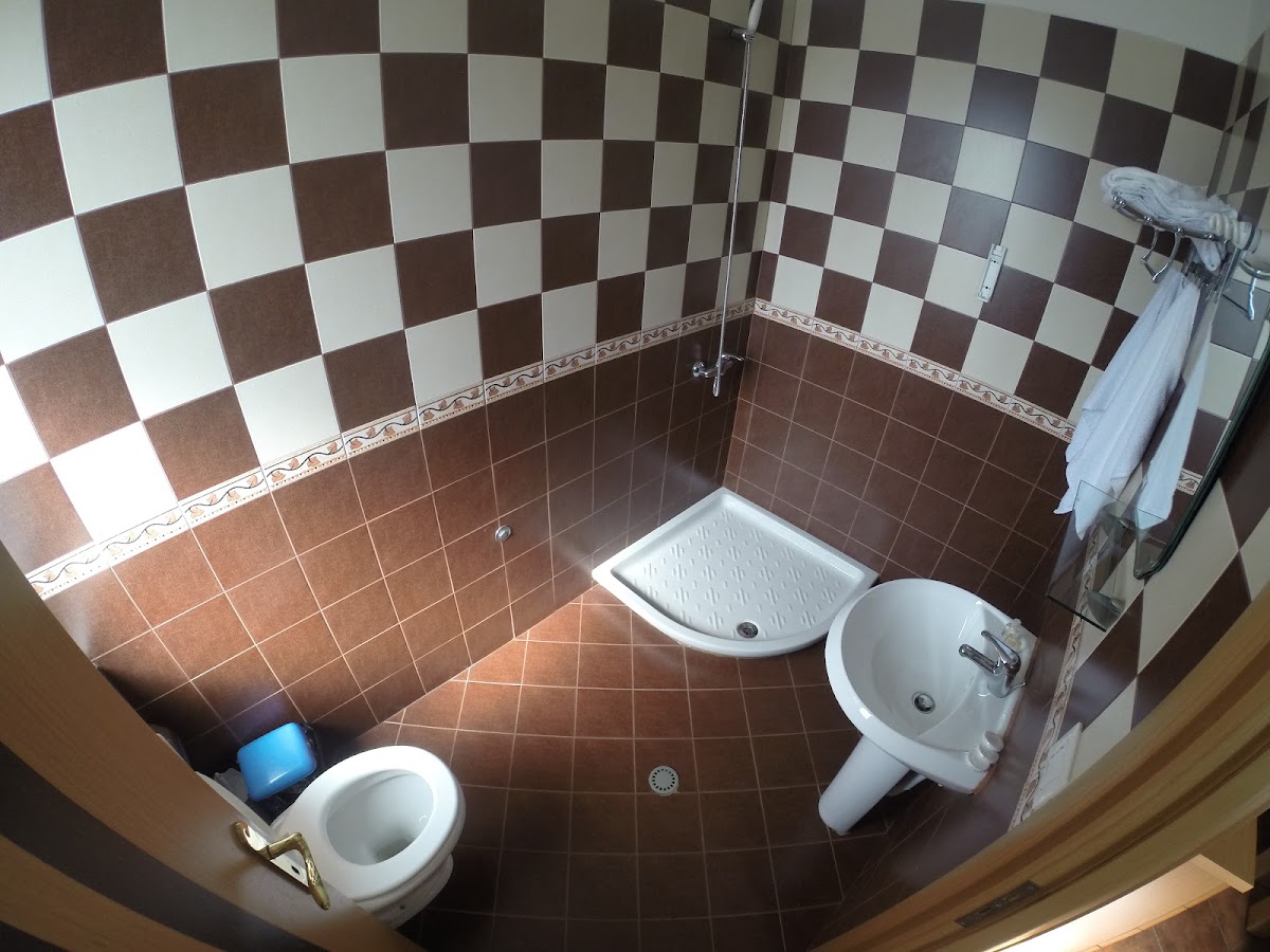 Hotel Bicaj photo 3