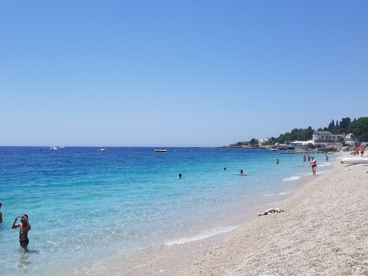 Dhërmiu Beach photo 2