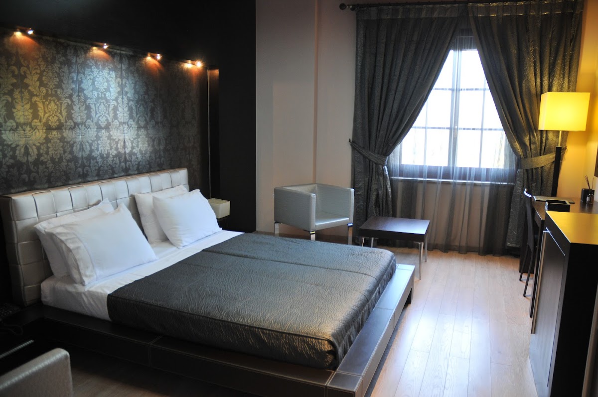 Monarc Hotel, Tirana photo 2