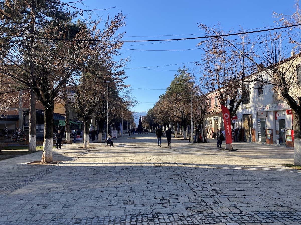 Elez Isuf Ndreu