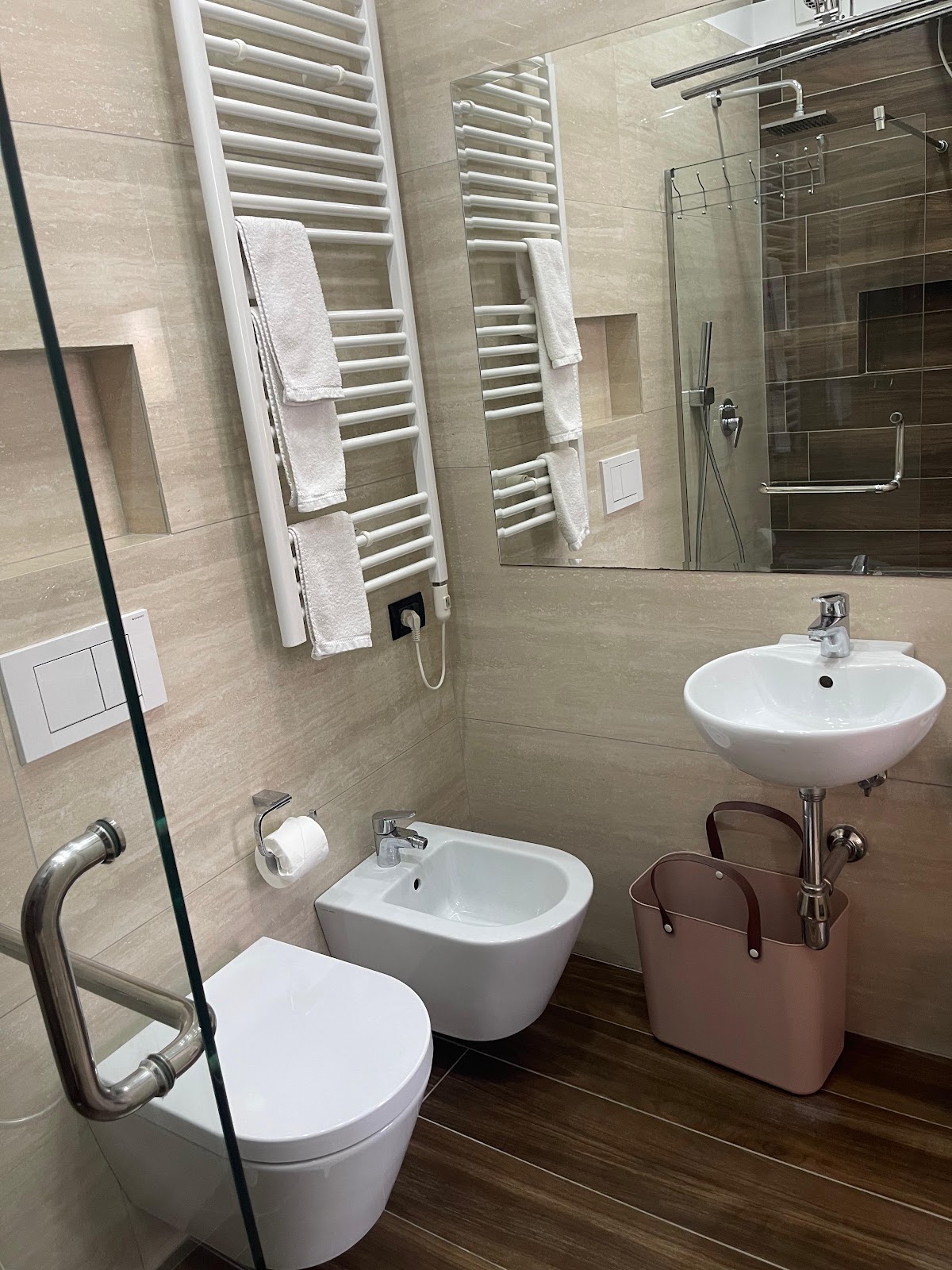 Hotel Nais photo 3