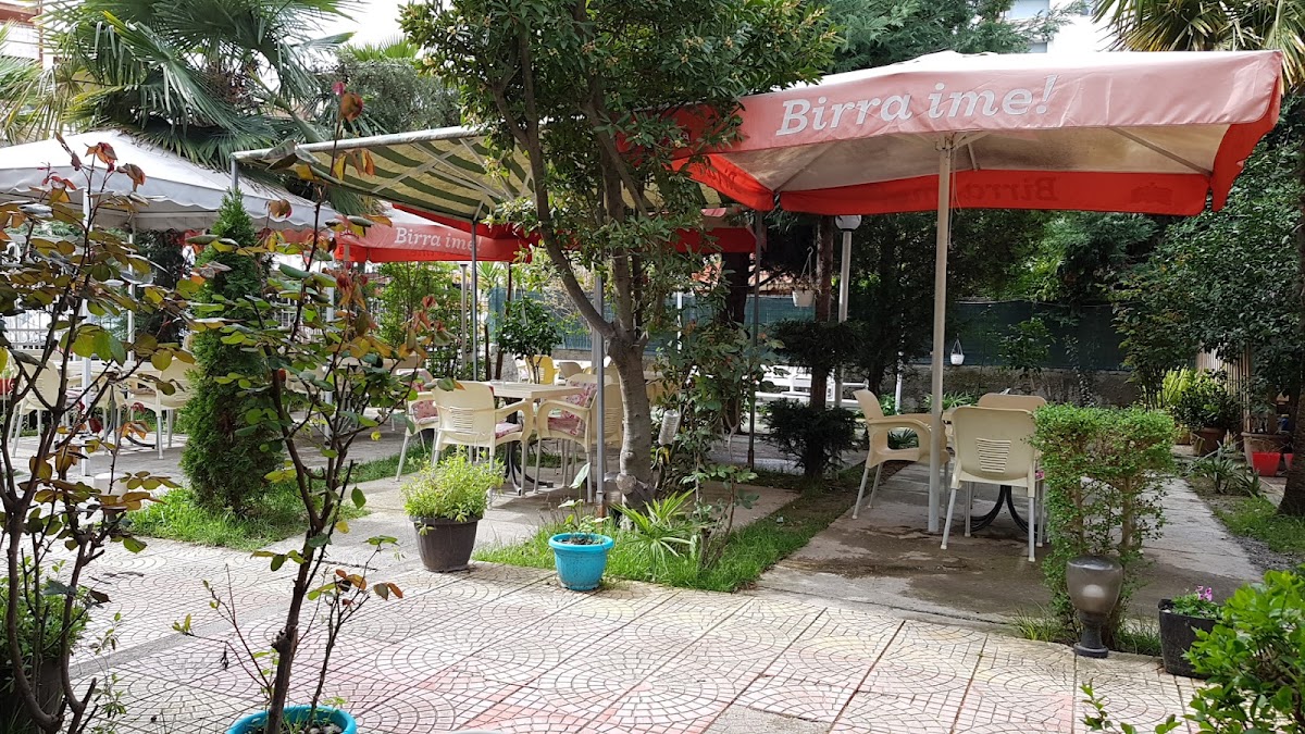 Bar Turi (Artur Çela)