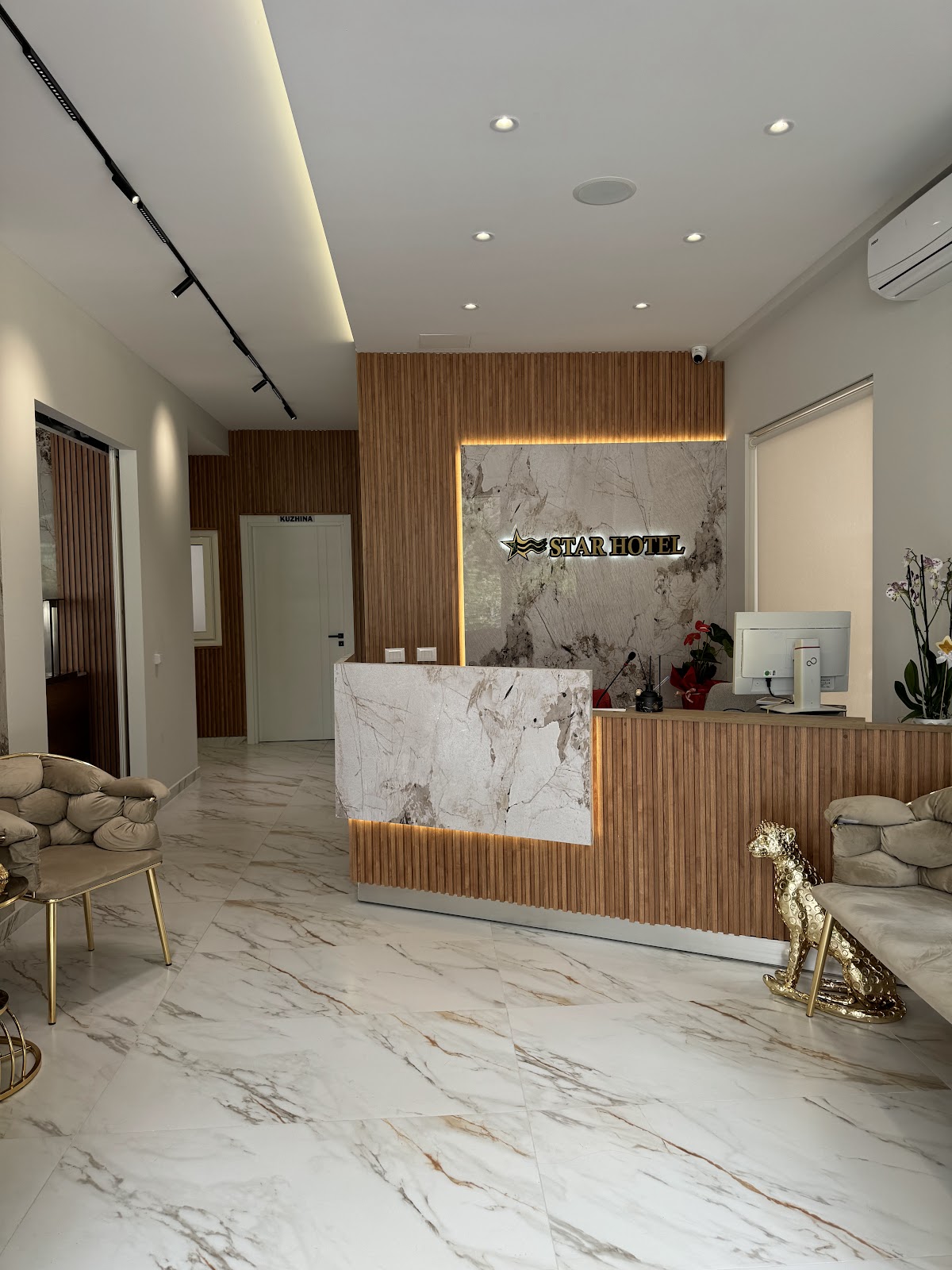 Star Hotel & Restorant photo 4
