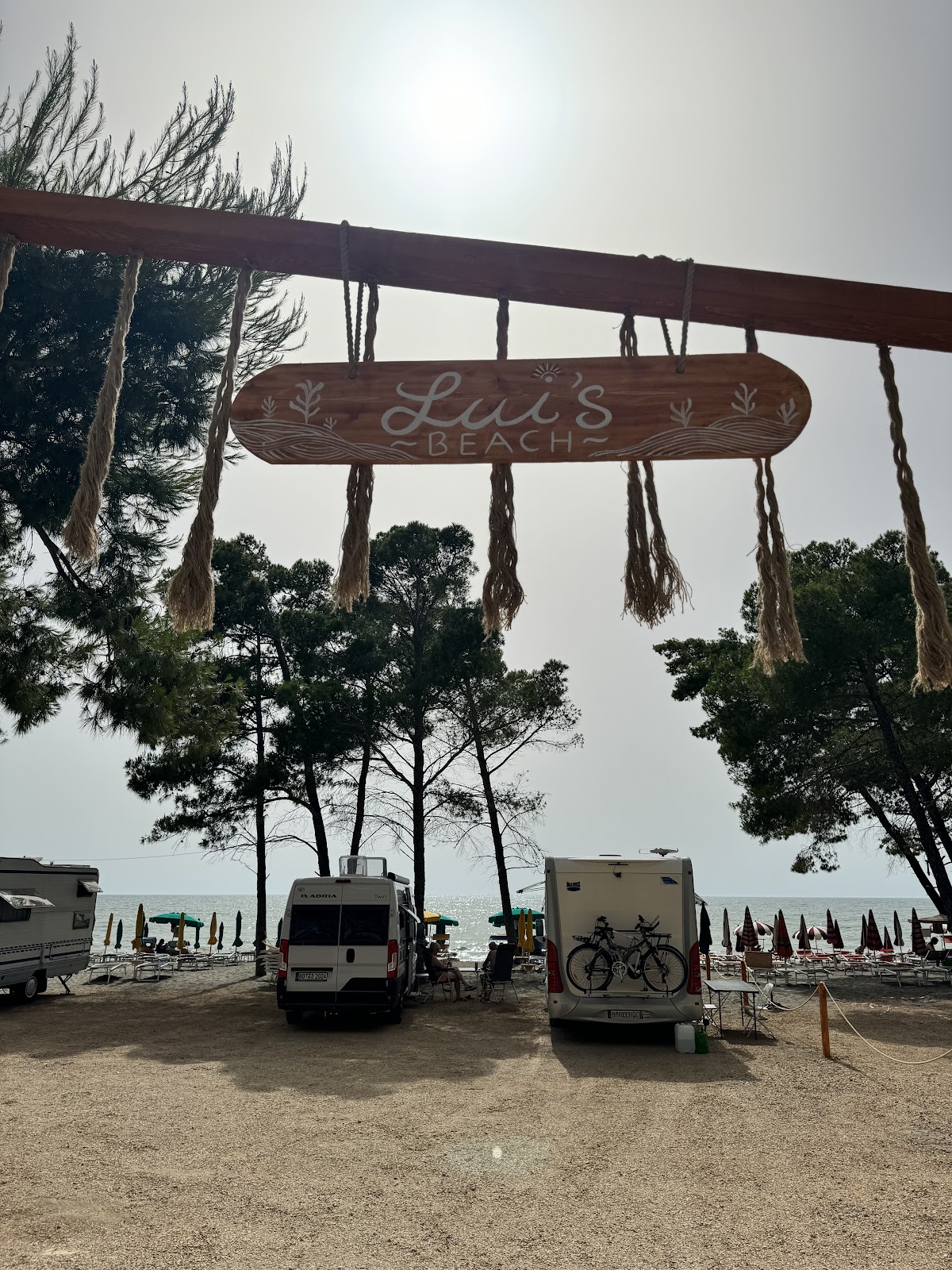 Lui's beach camping photo 4