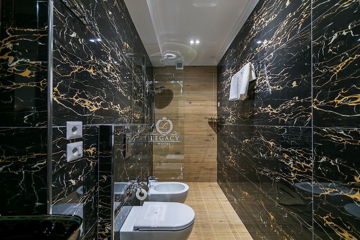 Legacy Hotel photo 3