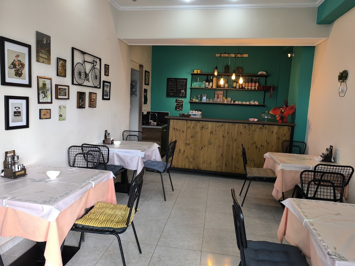 Kristoforidhi Breakfast Restauran photo 2