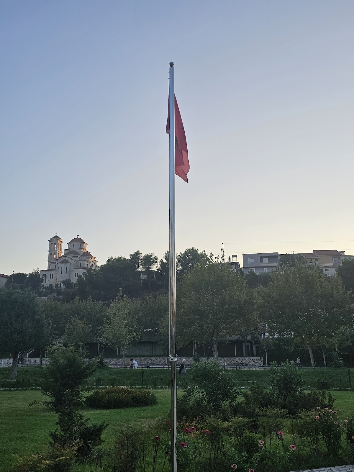 Statue of Skanderbeg photo 5