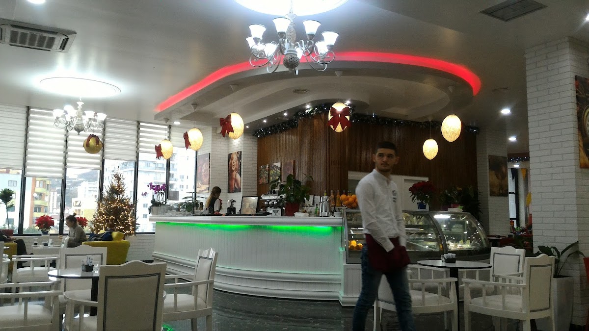 Caffe Monte Blanc, Net Center