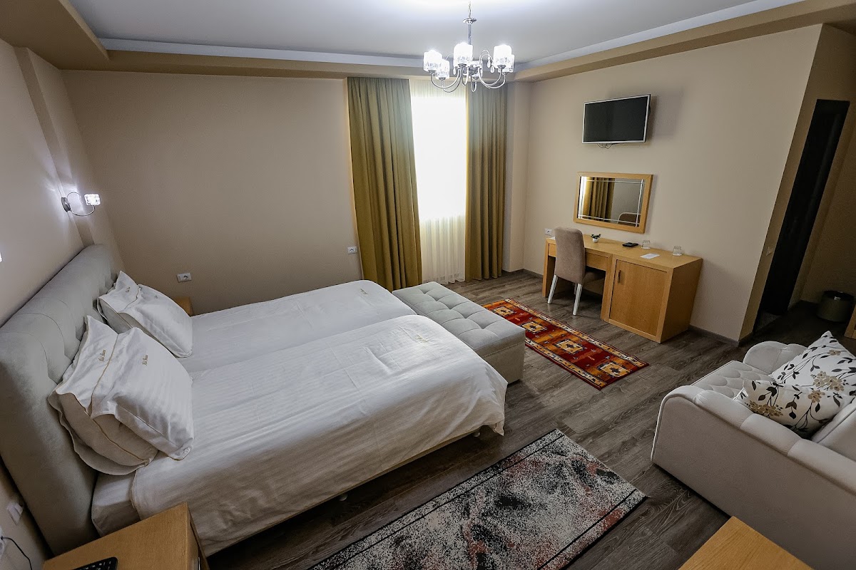 Christi's Hotel Borova photo 2
