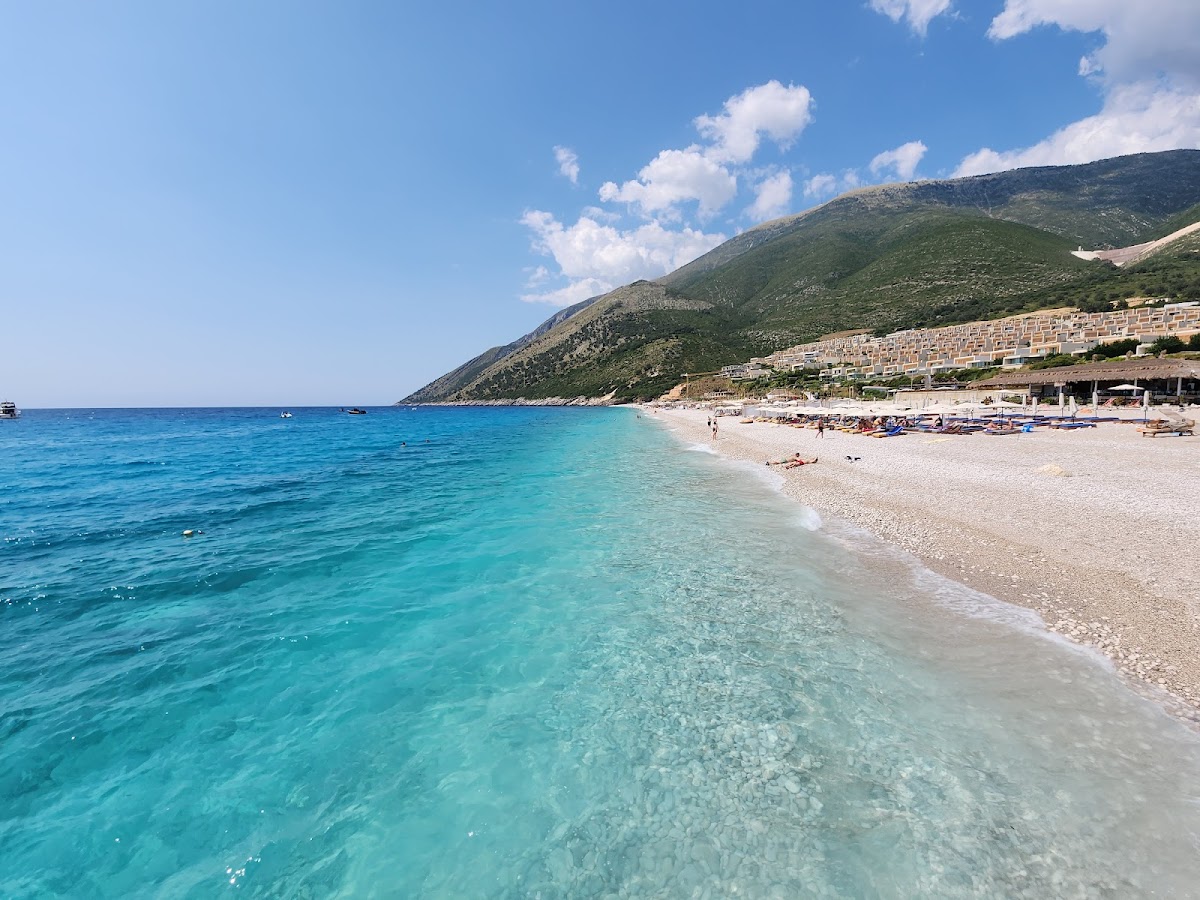 Dhërmiu Beach photo 4