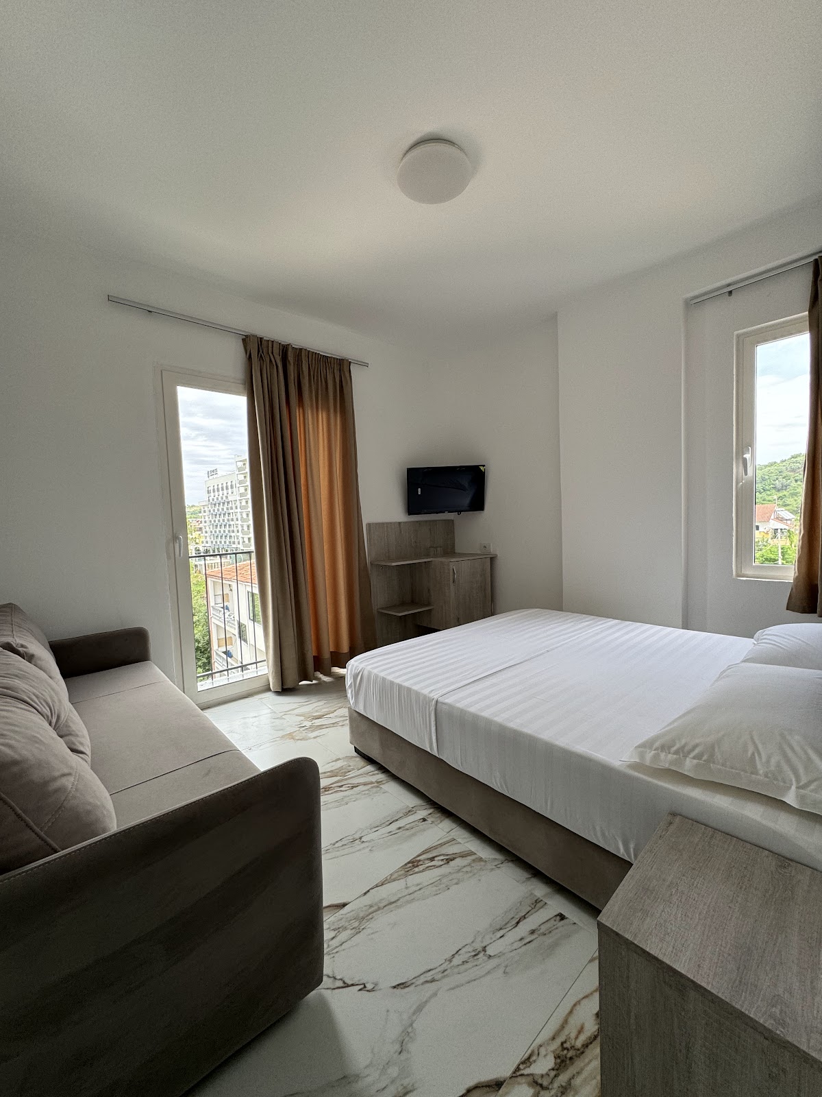 Star Hotel & Restorant photo 2