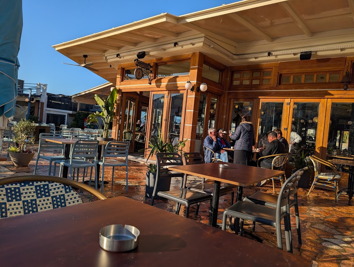 Limani Bar Restaurant photo 5