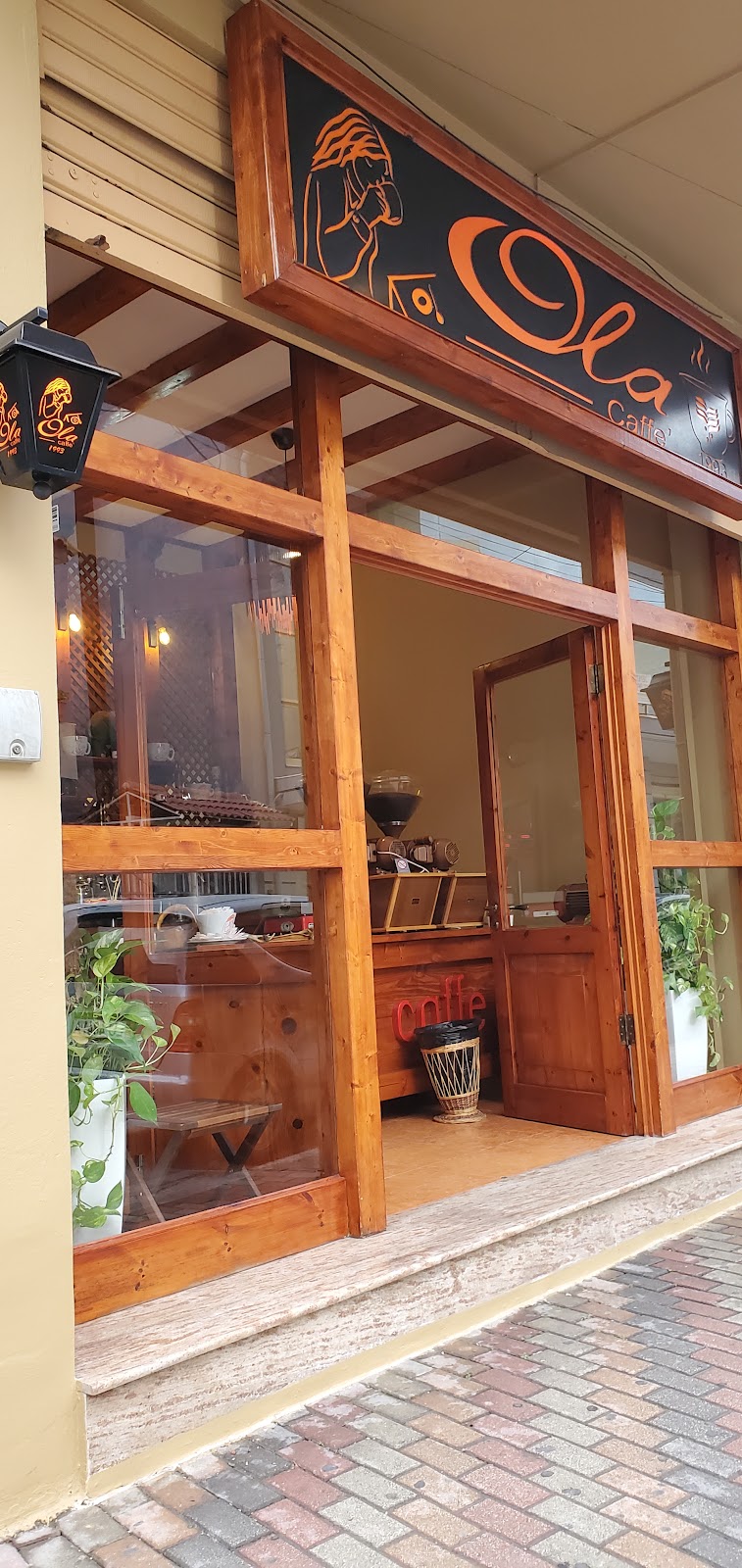 Ola CAFFE photo 3