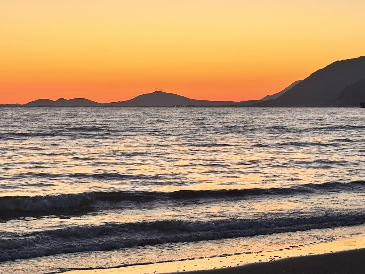 Lui's beach camping photo 5