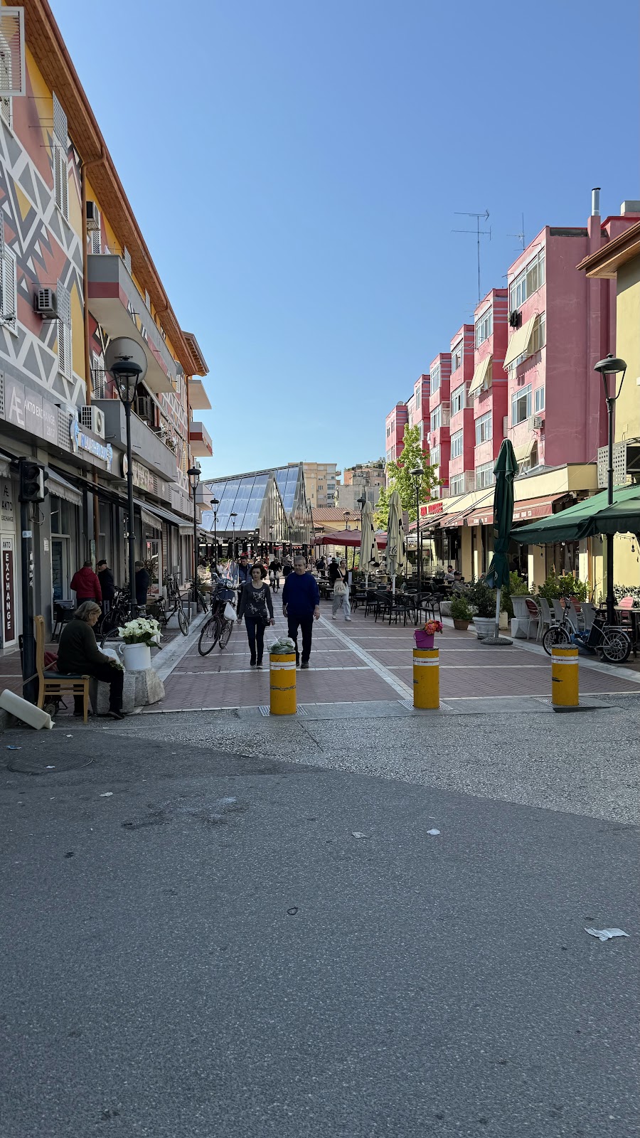 TIRANA photo 5