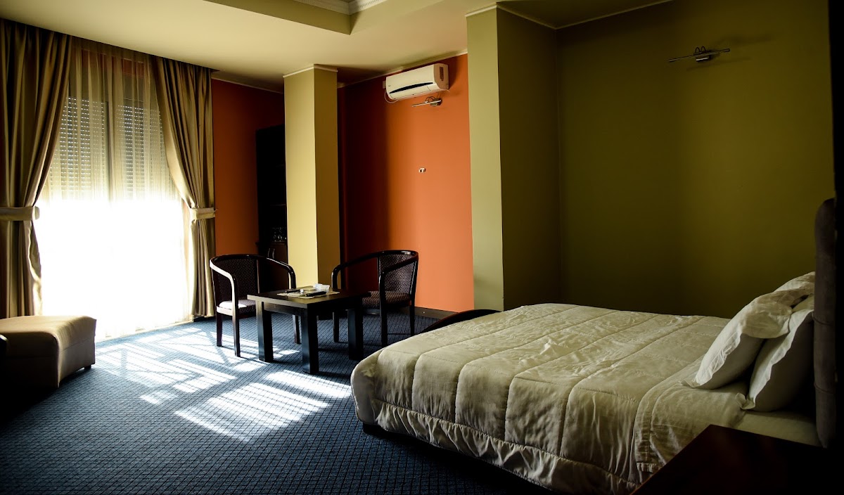 Hotel Imperial photo 2