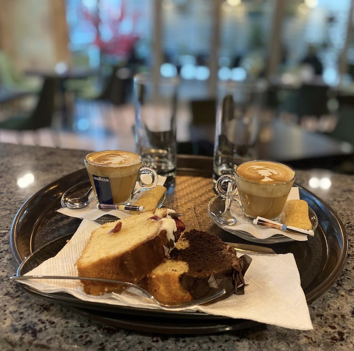 Emidea Bar