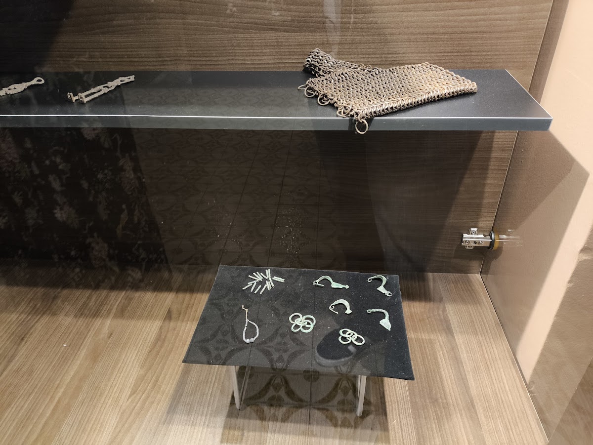 City Museum of Mitrovica — Atraksione në Mitrovicë — photo 5