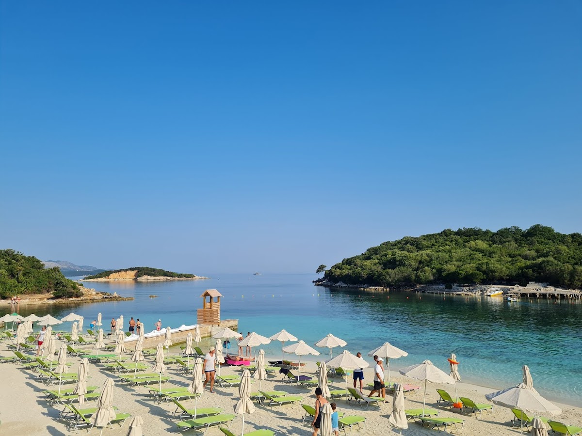Ksamil Beach 7 — Plazhe në Ksamil