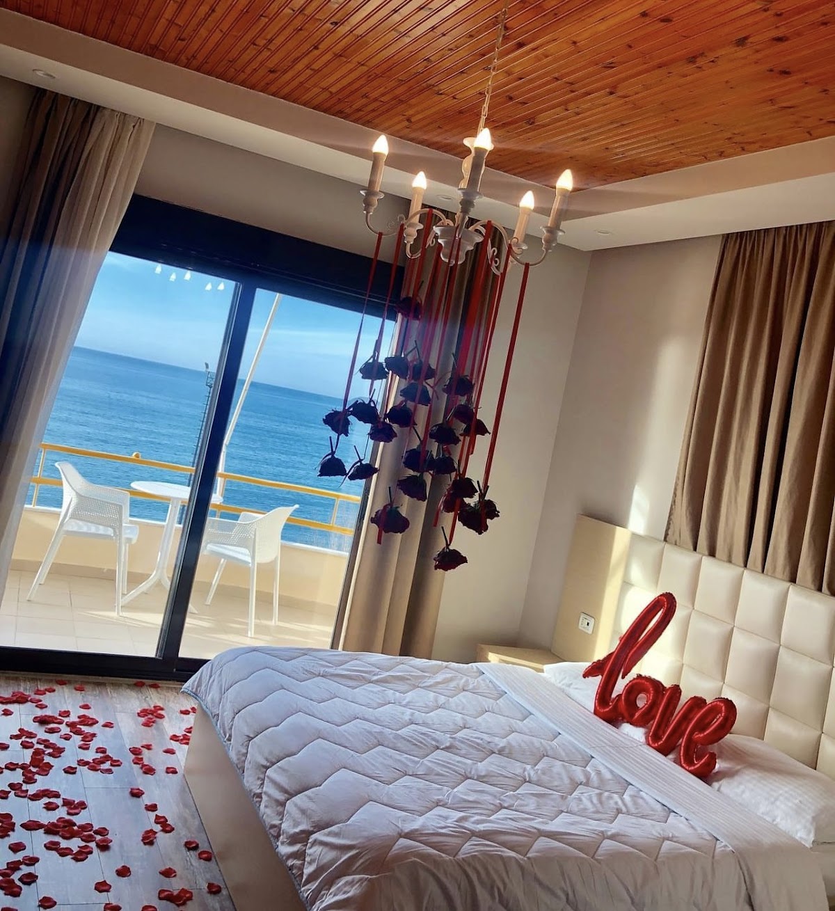 Hotel Lungomare Vlorë photo 4