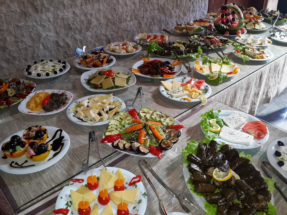 Bar Restaurant & Grill "Ervini" photo 2