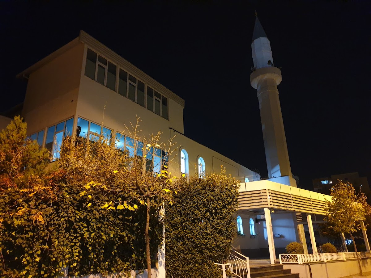 Xhura Mosque photo 4