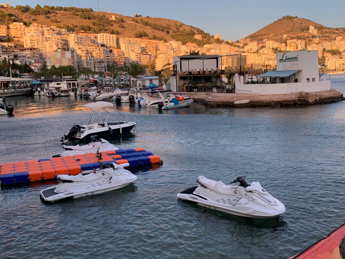Jet ski place photo 3