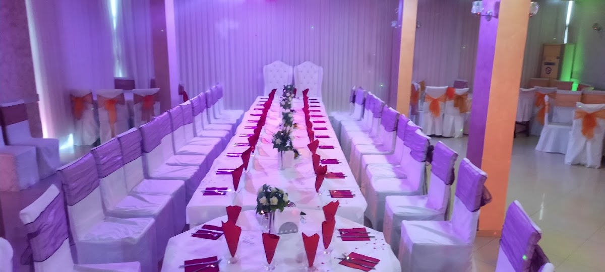 London Restaurant Hotel