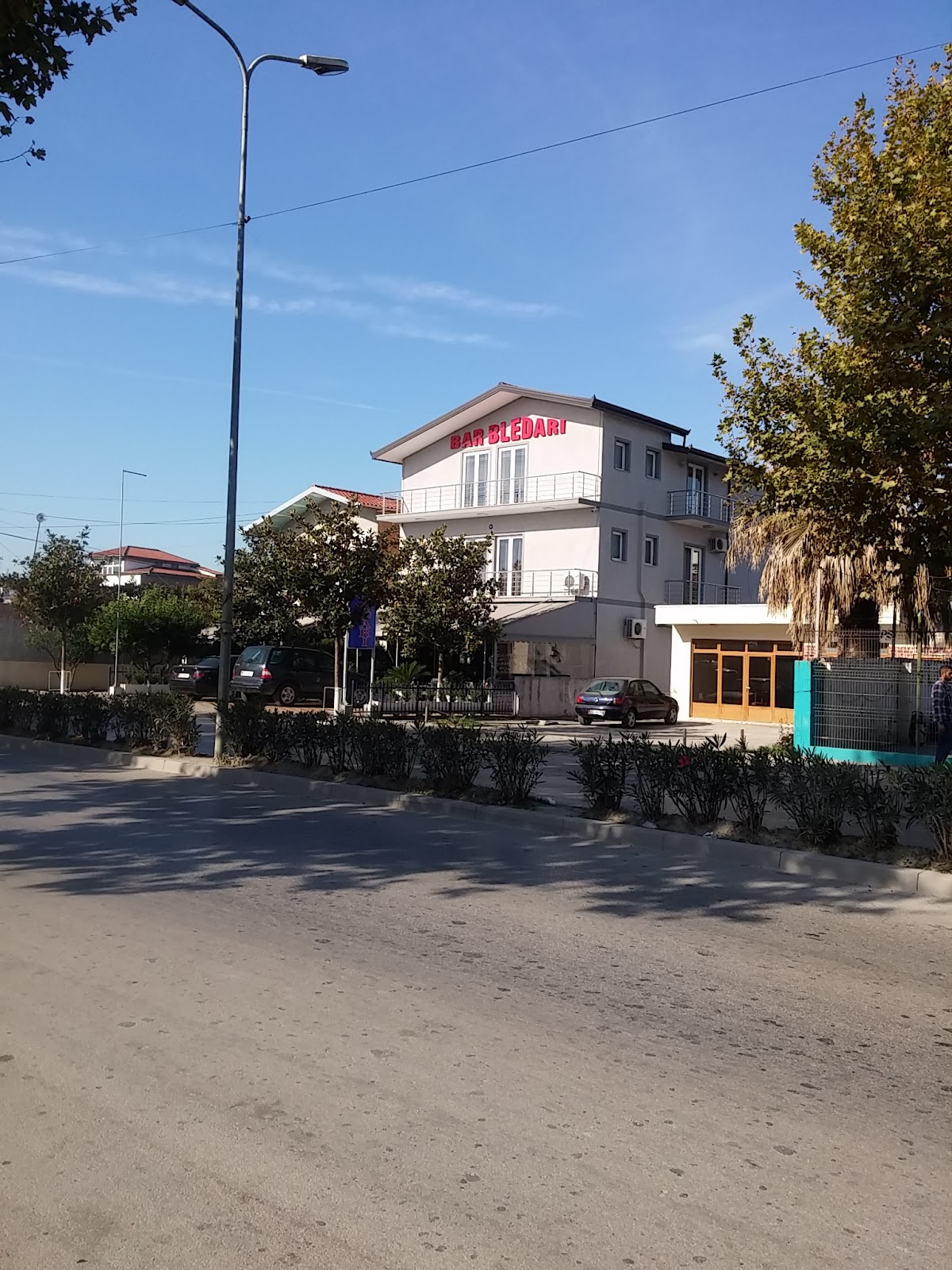 Bar Hotel Bledari photo 2