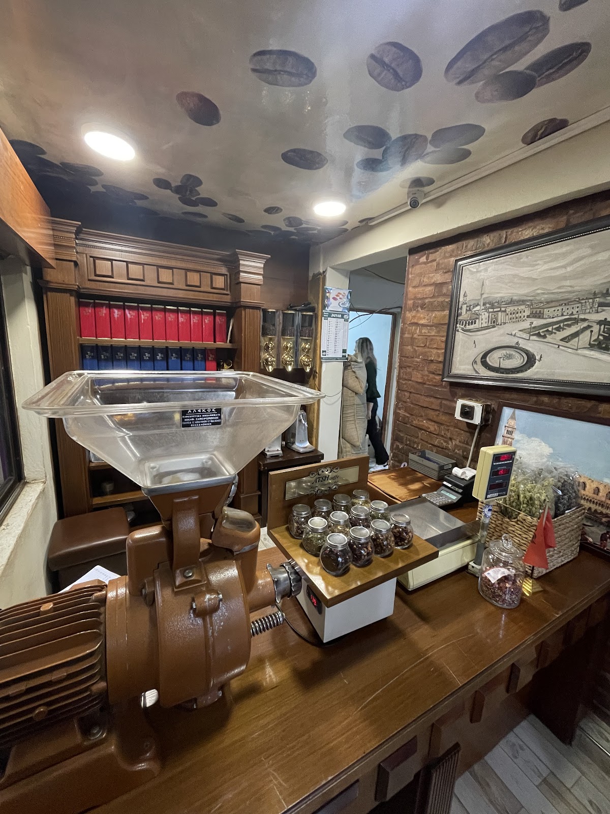 ATSH Kafe (Pazari i Ri) photo 2