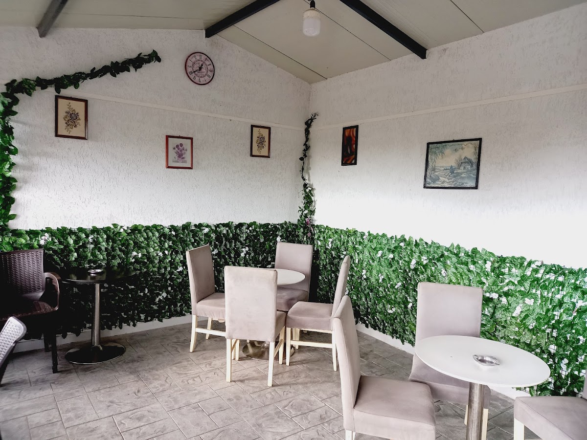 Bar Guzi, Krast photo 4