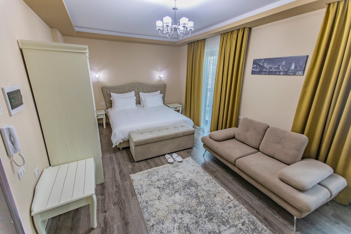 Christi's Hotel Borova photo 4