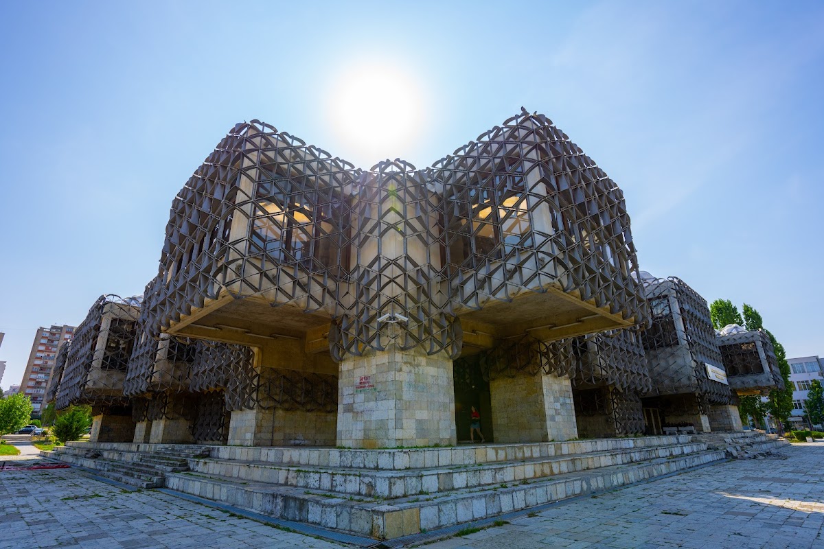 The National Library of Kosovo "Pjetër Bogdani" — Atraksione në Prishtinë — photo 3