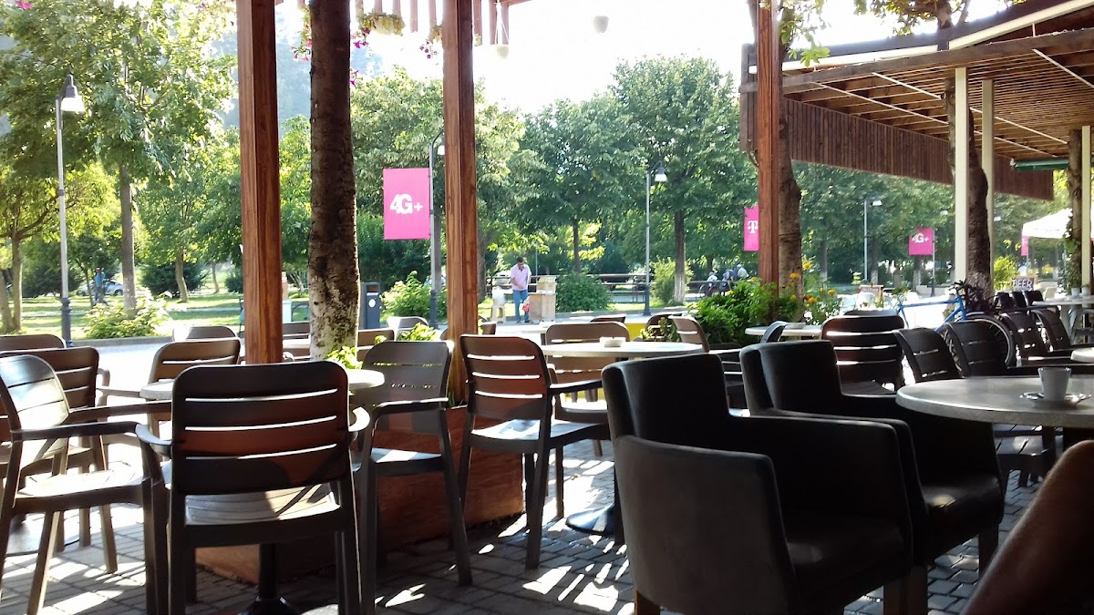Bar Kafe "Hoxha" photo 3