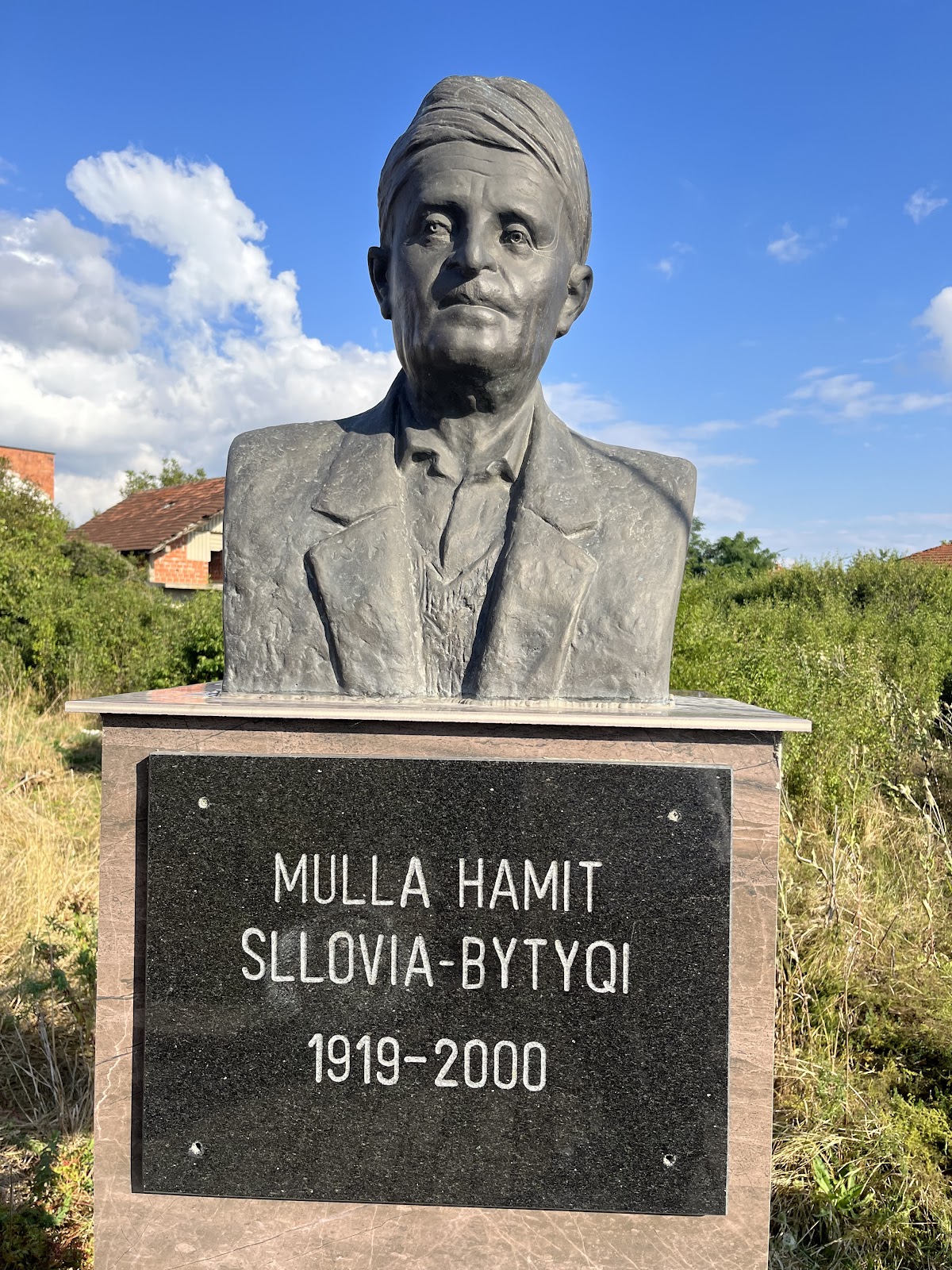 Busti i Mulla Hamit Sllovia-Bytyqi