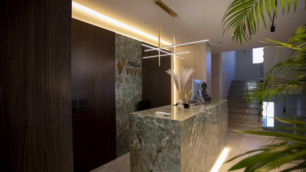 Villa Five Hotel photo 4