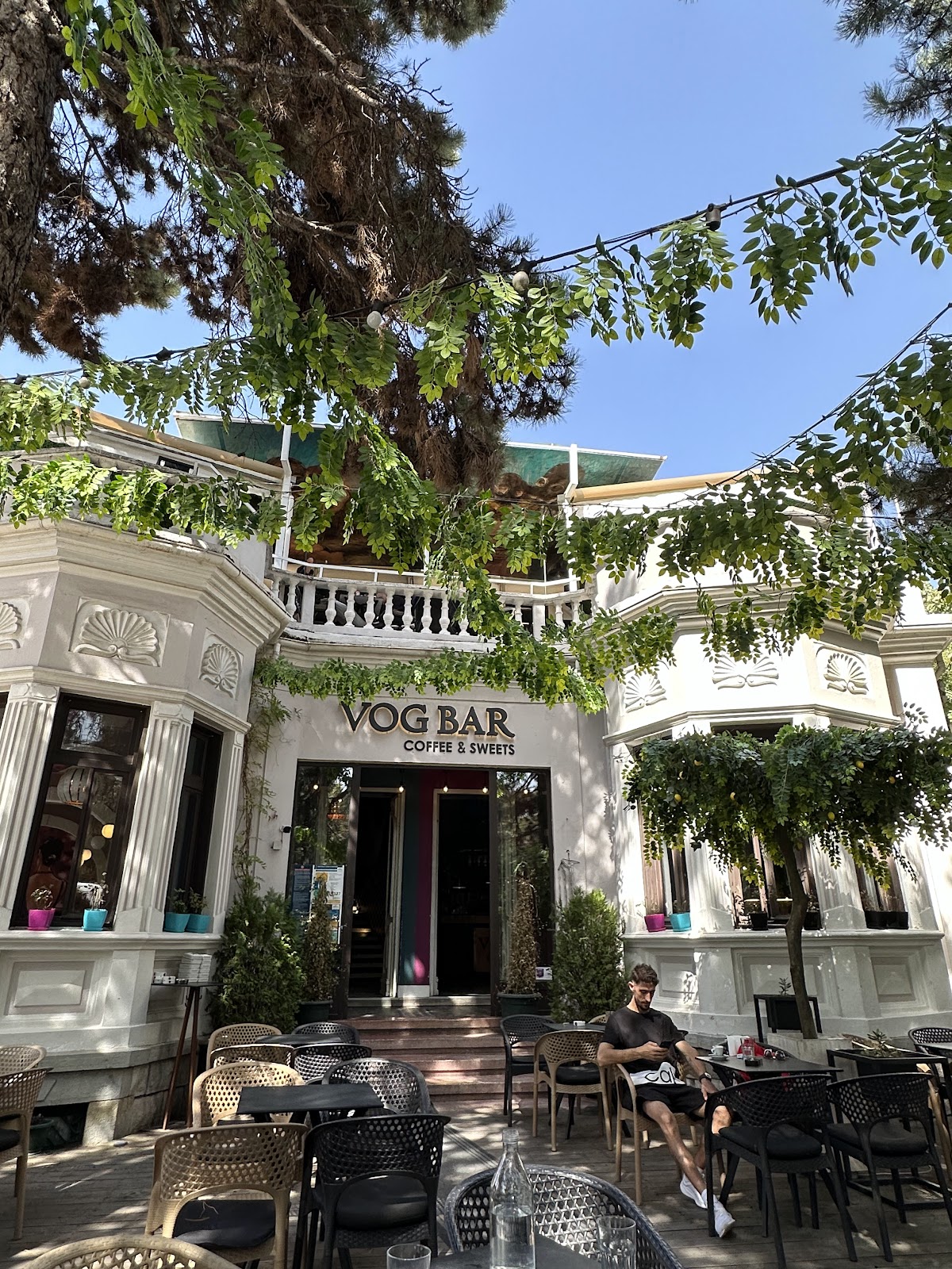 VOG BAR photo 4