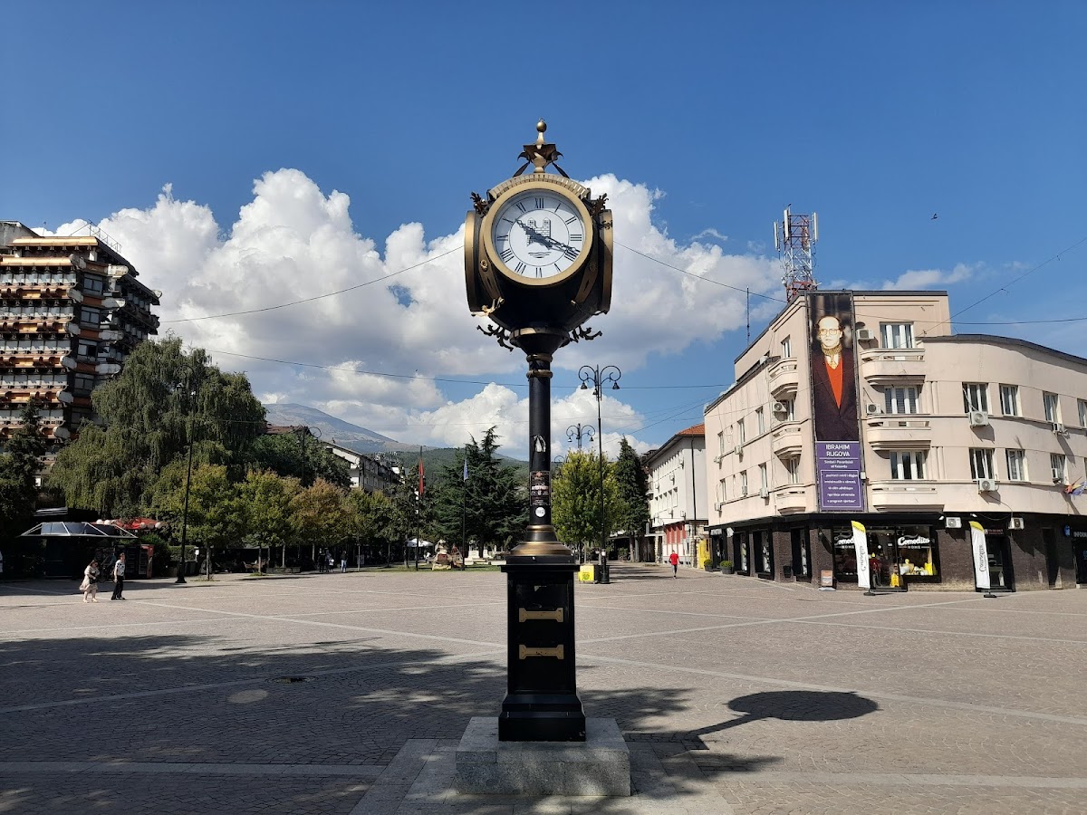 Clock — Atraksione në Pejë — photo 2