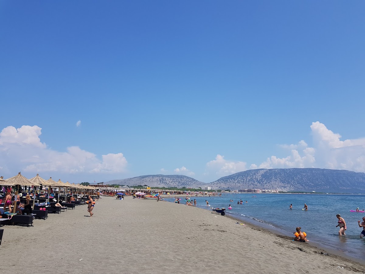 Plazhi Ada
