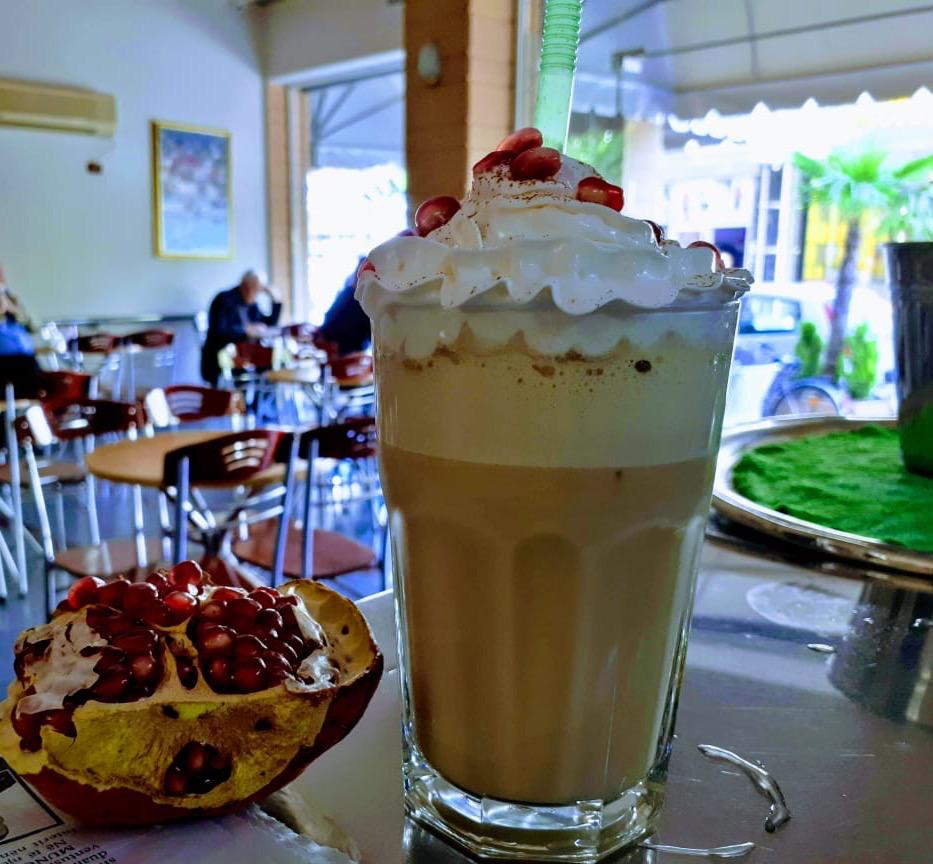Zig Zag Bar Coffe and Desserts photo 2