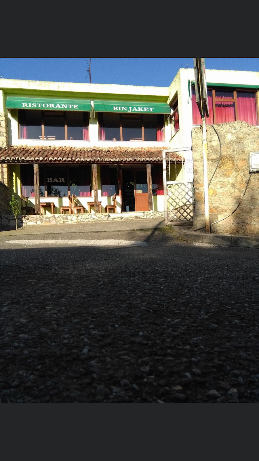 Bar Restorant Binjaket photo 3